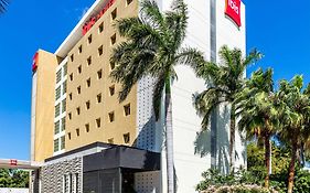 Ibis Merida